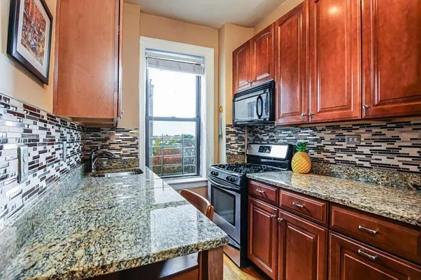 Sold by Fillmore | media 6