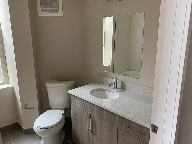 1805 Saint Paul St #3 — Photo 6