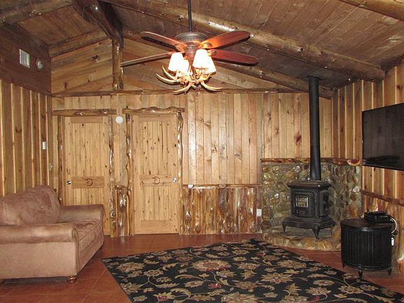 3rd image of 215 County Road 2781