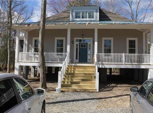 670 Pintail Cove Ln, Cardinal, VA 23025