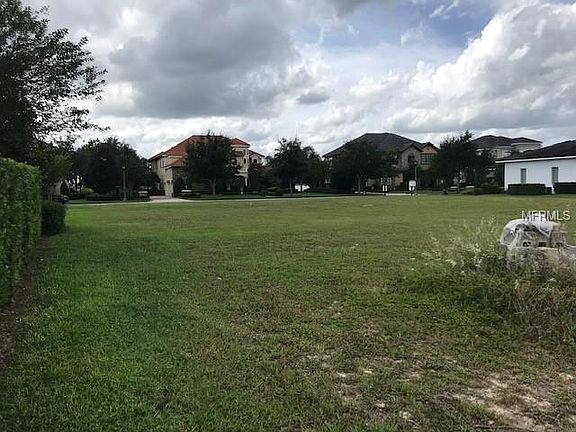 2nd image of 11635 Vinci Dr #11