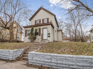 1077 Bush Ave FLOOR 2, Saint Paul, MN 55106