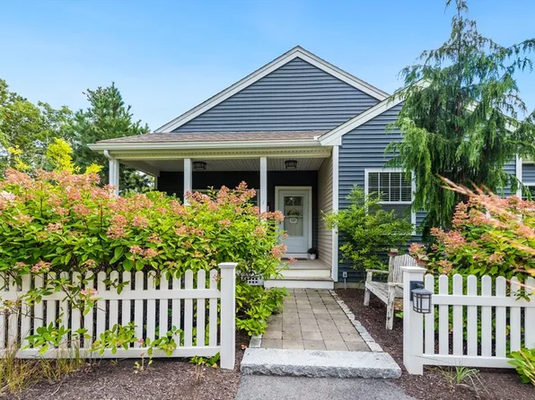 1 Hatherly Rise #1, Plymouth, MA 02360