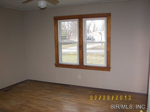 2nd image of 2600 Hemlock Ave