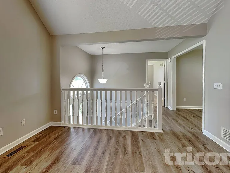 6316 Wellington Ct — Photo 2