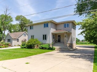 18437 Stony Island Ave, Lansing, IL 60438