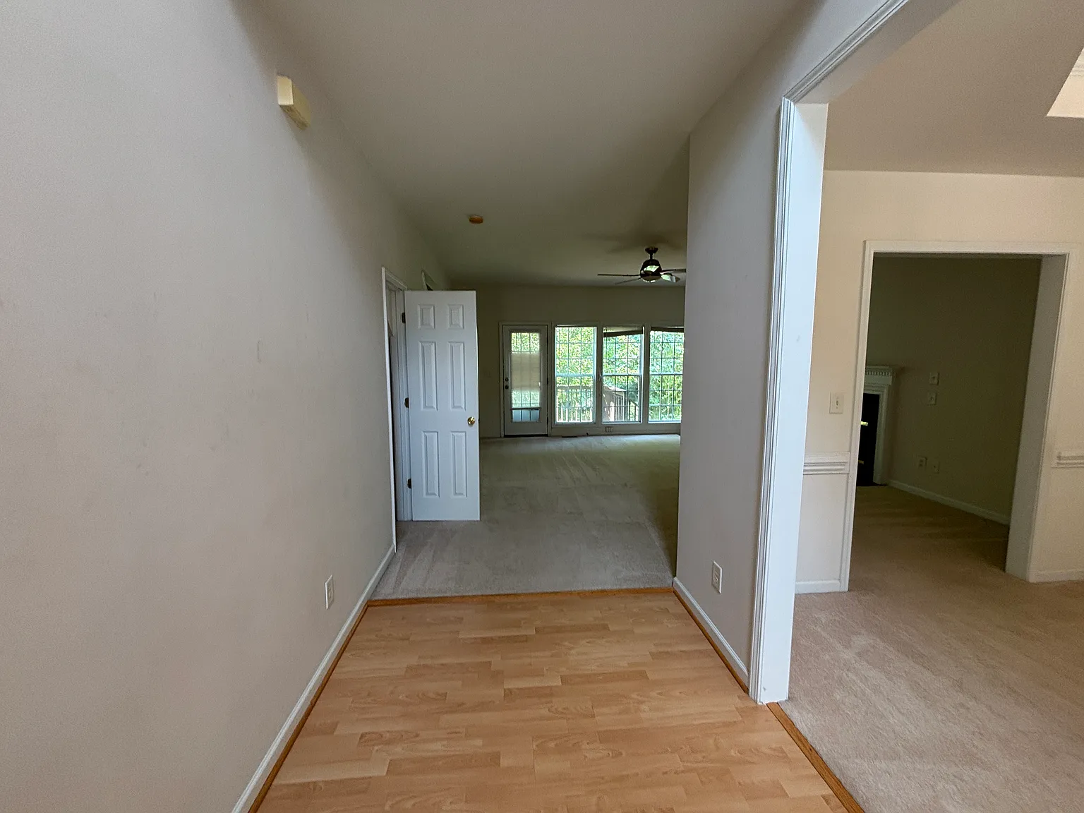 4 bedrooms, 3 1/2 baths — Photo 2
