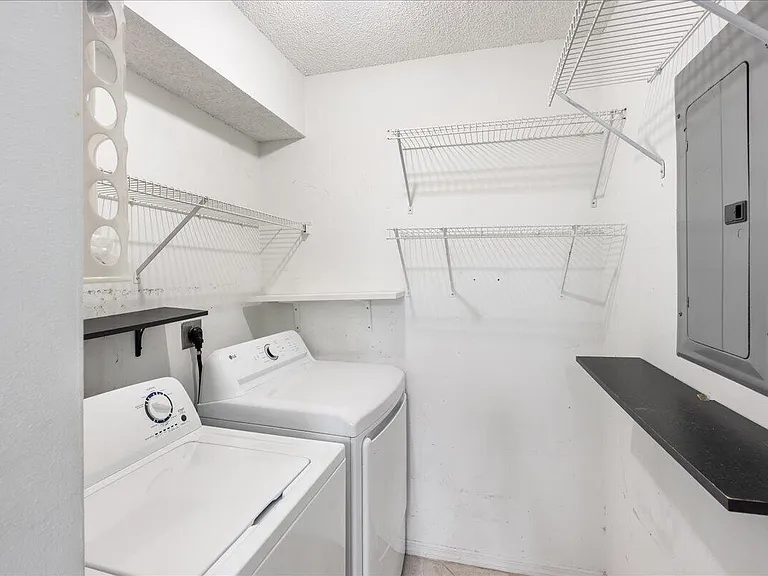 10129 W Atlantic Blvd #E3 — Photo 21