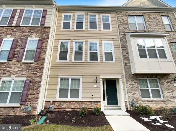 7208 Wood Pond Cir, Lanham, MD 20706