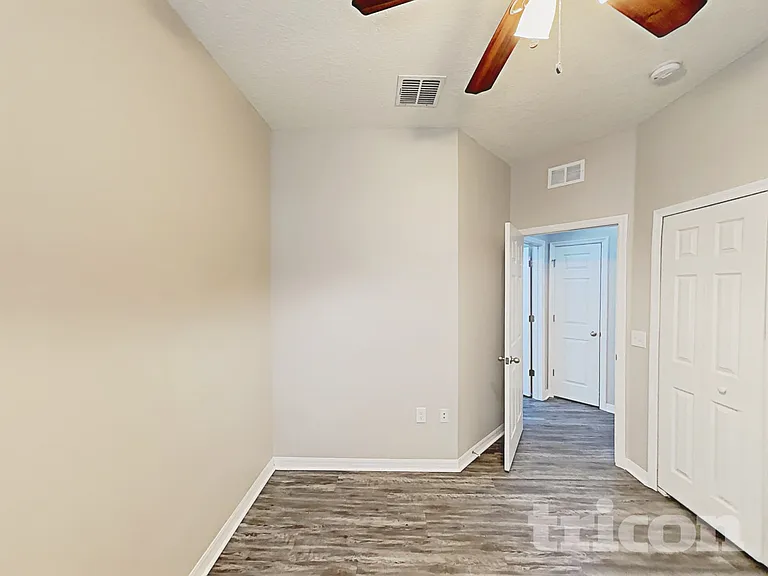 226 Blackstone Creek Rd — Photo 11