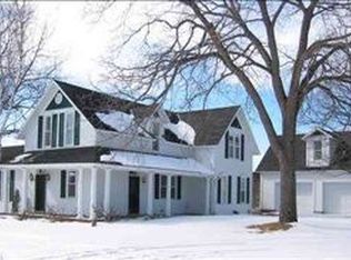 2351 Bester Rd, Harbor Springs, MI 49740