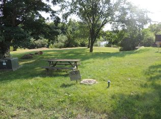 Fossil Ridge Rd, Wilmington, IL 60481