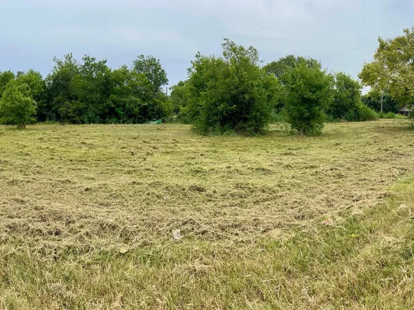 400 W Tyler St, Mexia, TX 76667