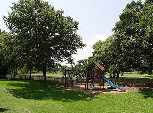 4612 Oak Springs Dr, Flower Mound, TX 75028