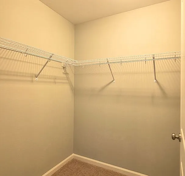 588 Brushwood Dr — Photo 13