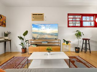 2419 Ocean Ave, Venice, CA 90291