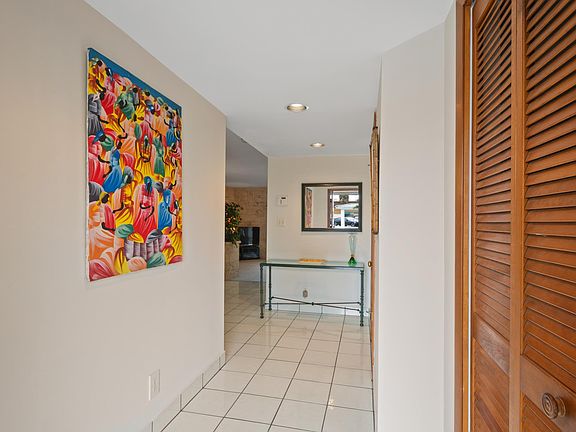 2nd image of 2810 30th St APT C