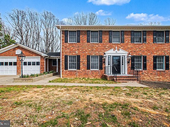 2nd image of 98 Deacon Rd