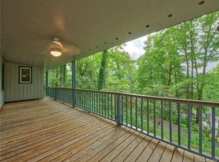 70 Ridge Rd, Waynesville, NC 28786