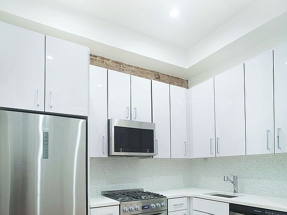 4th image of 103 W 136th St #A1