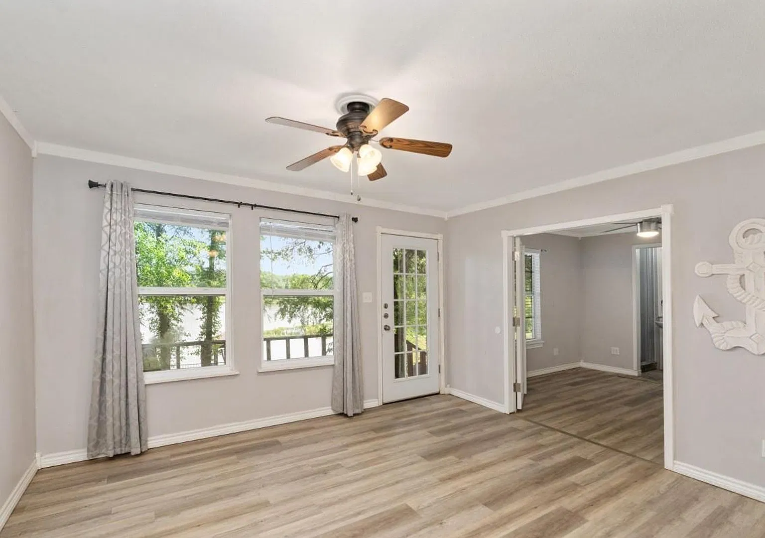 140 Lynn Creek Drive — Photo 4