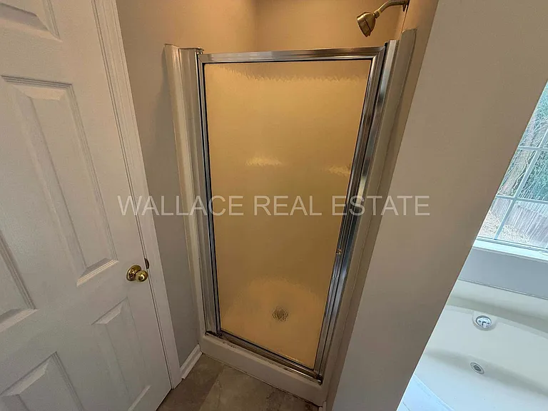 6919 Yellow Oak Ln — Photo 12