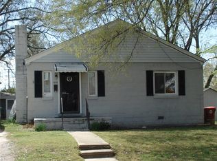 1014 Lafayette Ave, Colonial Heights, VA 23834