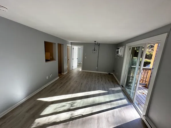 90-92 Sandwich Rd #4C, Buzzards Bay, MA 02532
