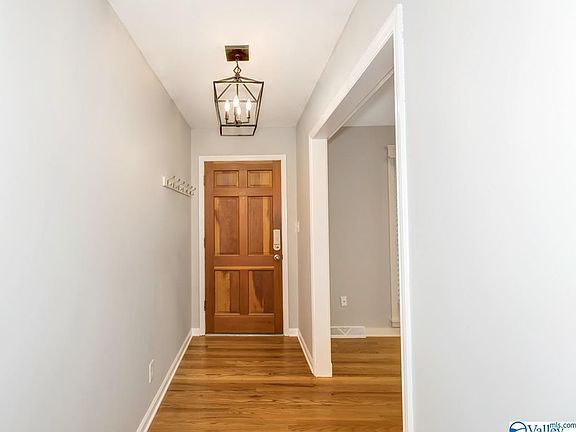 4th image of 9609 Dortmund Dr SE