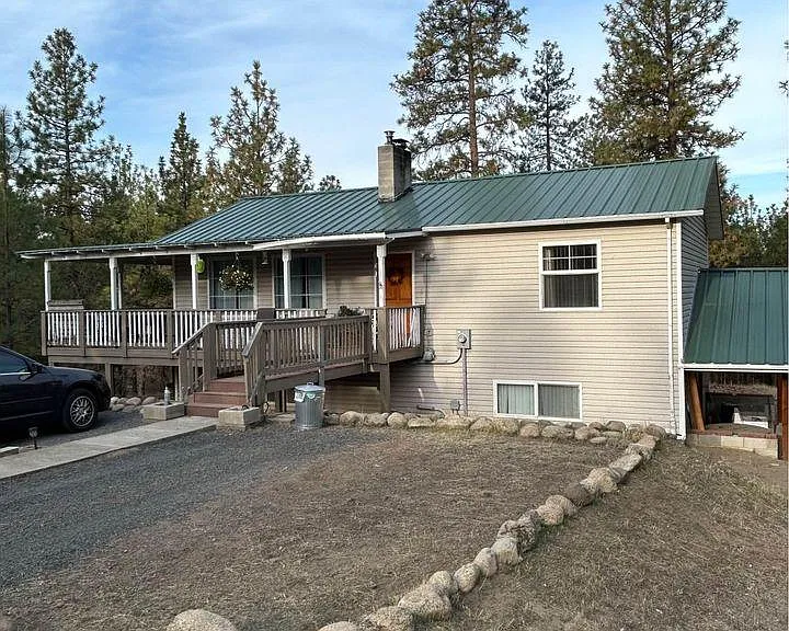 21106 Old Sunset Hwy — Photo 1