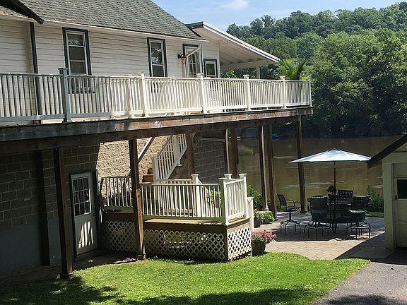 Peggys Place