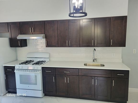 3rd image of 147-01 Willets Point Blvd #1
