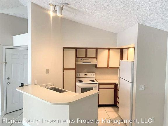5th image of 5737 Gatlin Ave APT 422