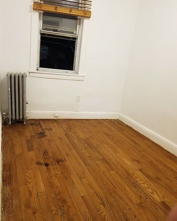 1st image of 18510 Hillside Ave