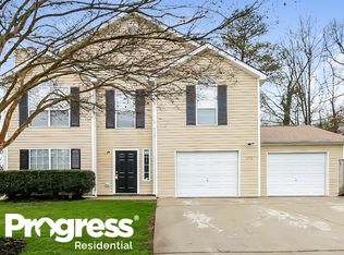 6776 Bells Landing Pl, Rex, GA 30273