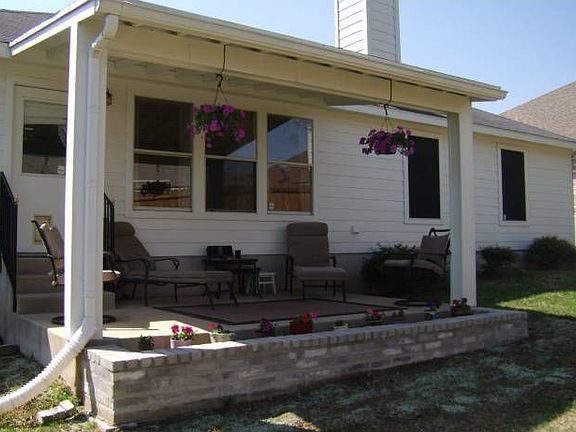 2nd image of 606 Canyon Trail Ct