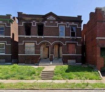 4552 Virginia Ave, Saint Louis, MO, 63111