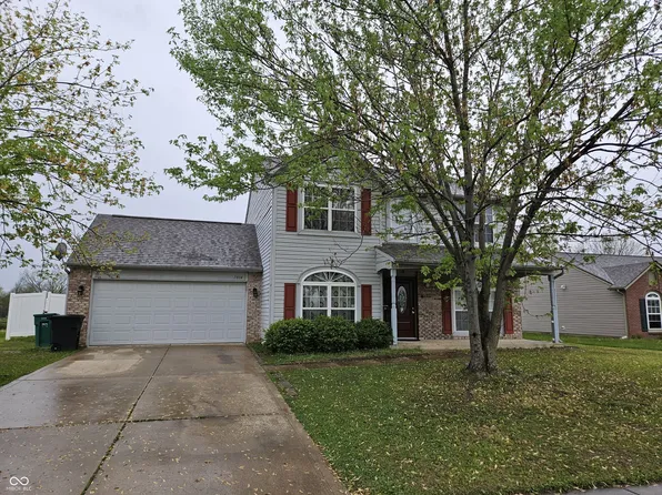 7814 Crooked Meadows Dr, Indianapolis, IN 46268