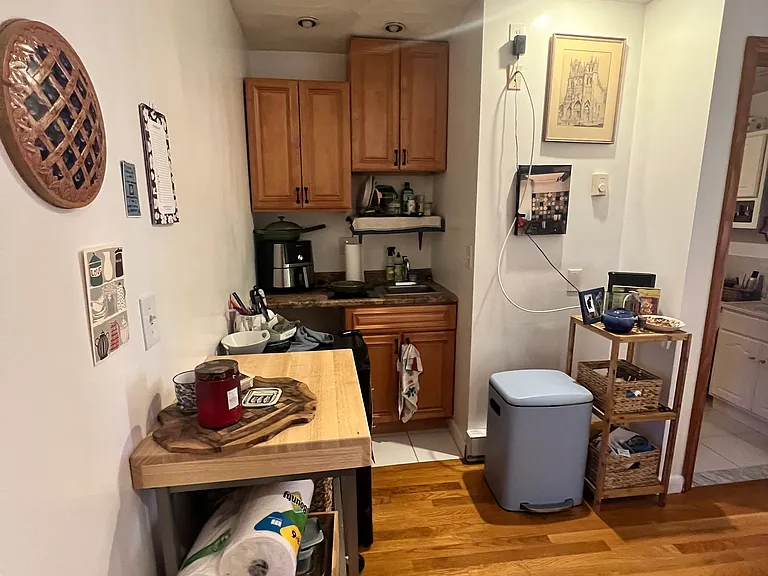 20 Hanover Ave #6 — Photo 8