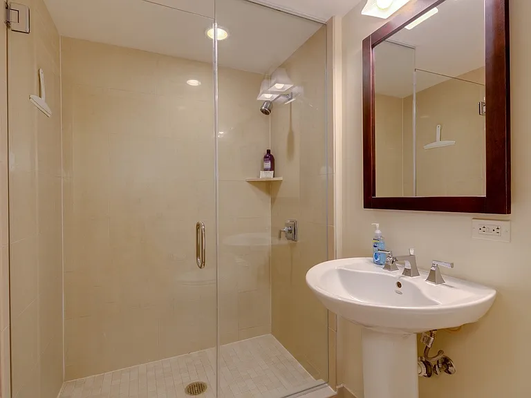 1551 Ala Wai Blvd #205 — Photo 5