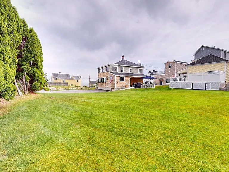 3 Ravine Ave — Photo 38