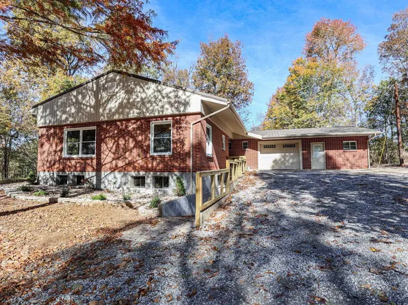 10335 Childress Rd, West Paducah, KY 42086