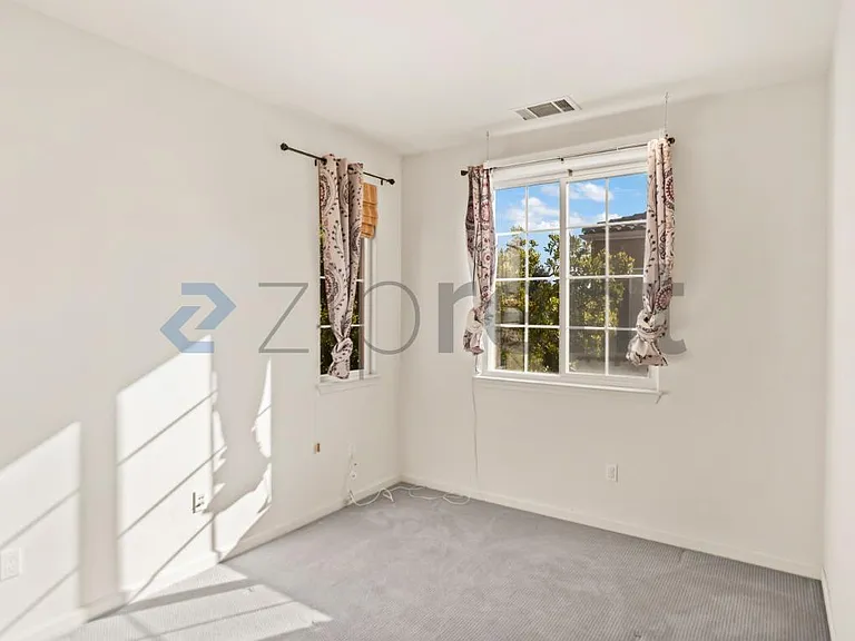 4541 Laird Cir — Photo 25