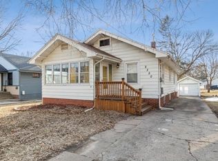 2350 Amherst St, Des Moines, IA 50313