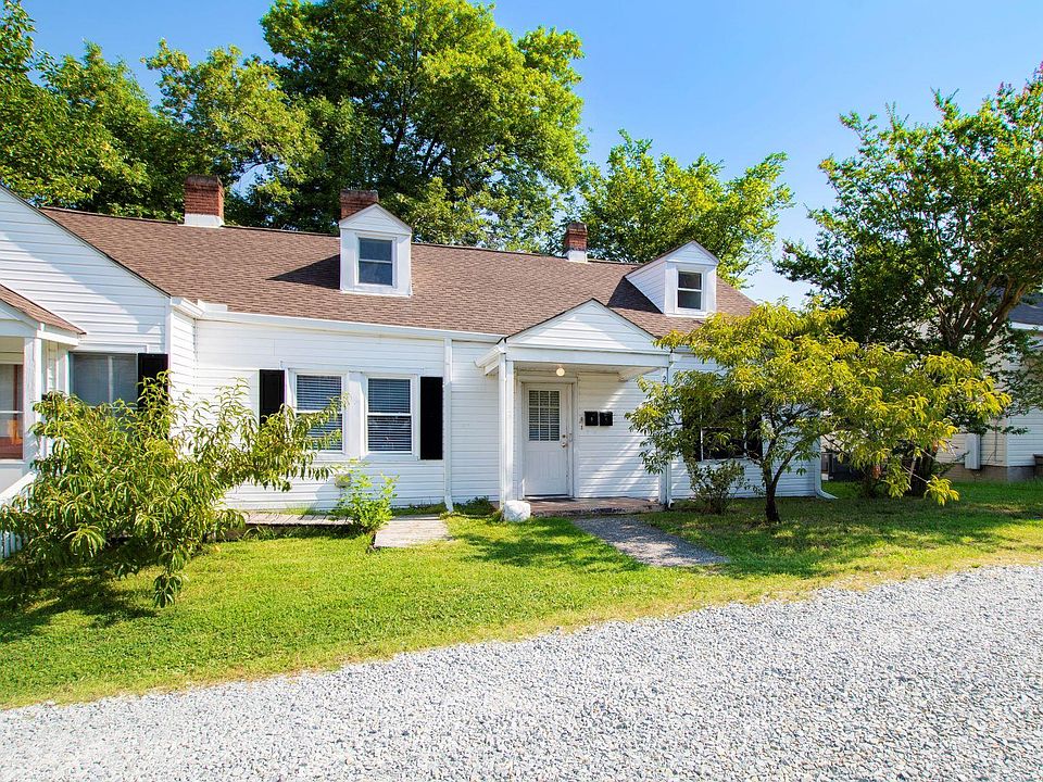 1st image of 2308 Gin St #B