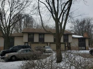 7710 York Ln N, Brooklyn Park, MN 55443
