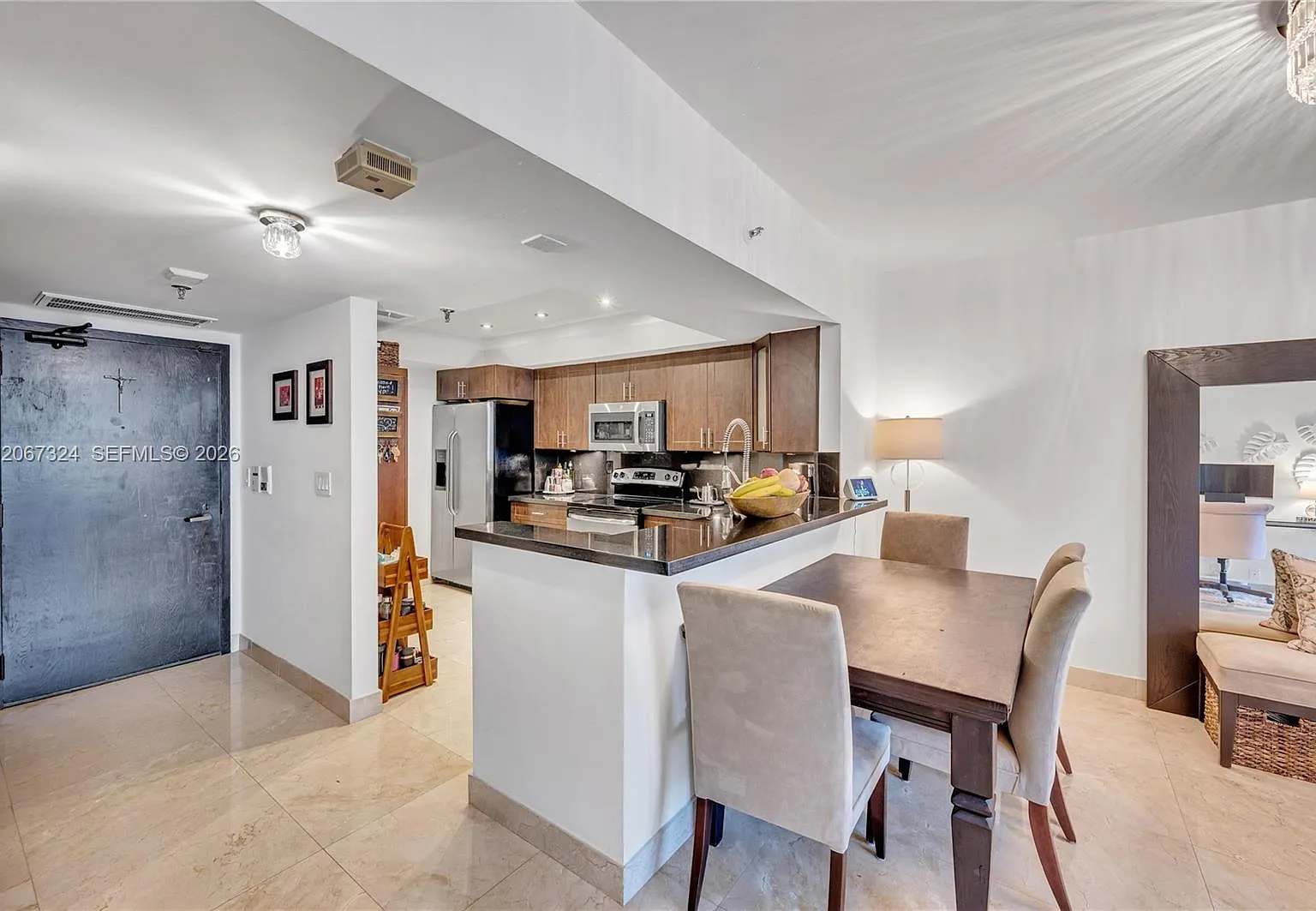 Brickell Key One Condo — Photo 4