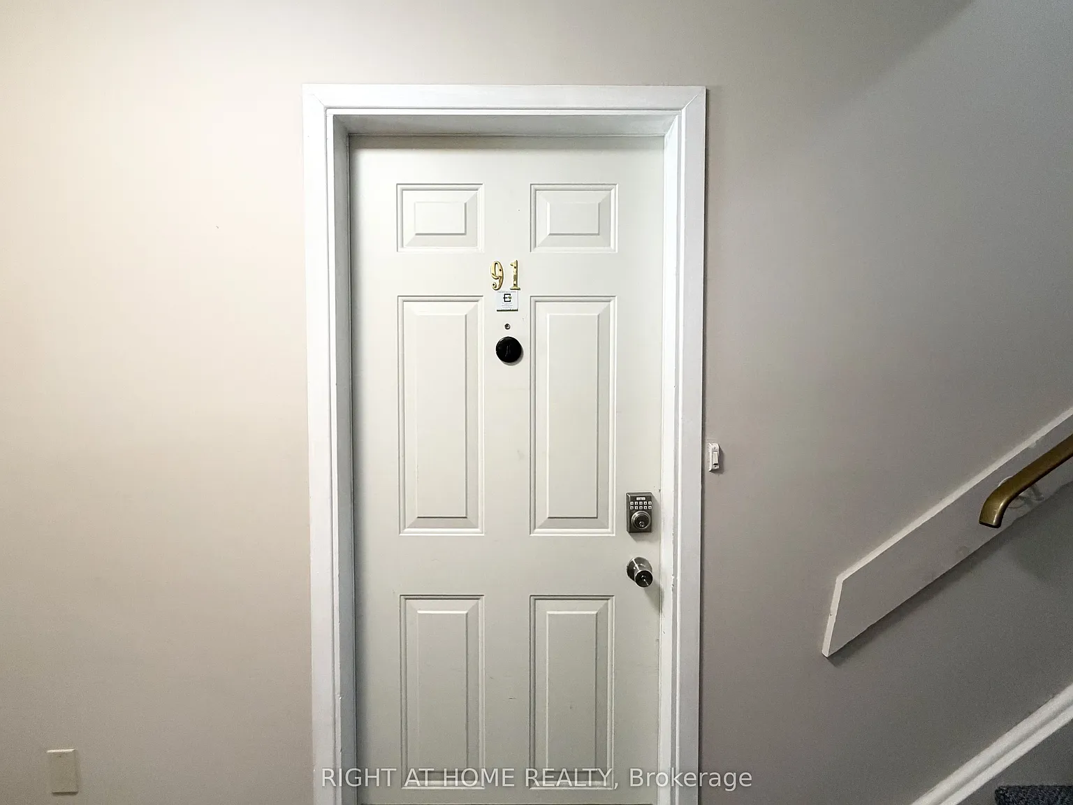 2 bed, $2,200 — Photo 3