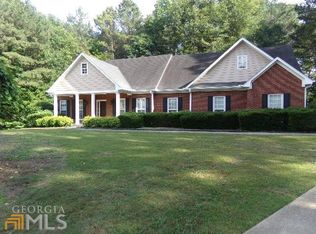 115 Thickett Ct, Fayetteville, GA 30215