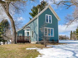 34 Wakulat Dr, Traverse City, MI 49686